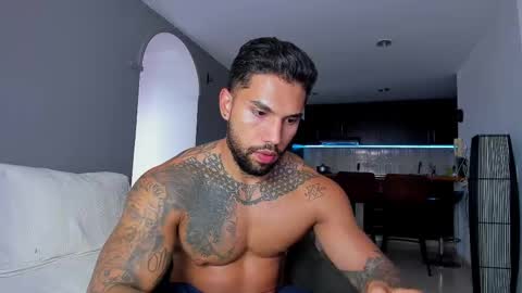 joe_esthetic online show from September 2025 08:00:02 PM