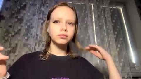 Snapshot of joeannfurgison chatting on February 2026 10:09:01 AM Aurora online show from February 2026 10:09:01 AM