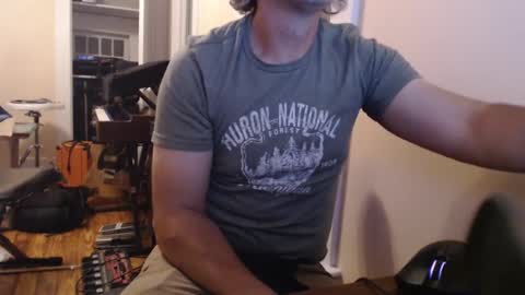 Snapshot of joebo7575 chatting on October 2025 03:15:02 AM joebo7575 online show from October 2025 03:15:02 AM