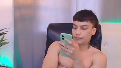 Snapshot of joeh_jonas chatting on October 2025 09:50:02 PM joeh_jonas online show from October 2025 09:50:02 PM