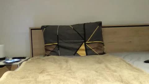 joejose03 online show from December 2025 01:30:01 PM