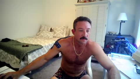 Snapshot of joekulele chatting on June 2026 03:48:01 PM joekulele online show from June 2026 03:48:01 PM