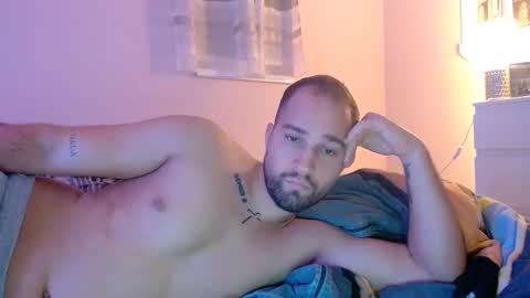 Snapshot of joel044 chatting on November 2025 03:29:02 PM joel044 online show from November 2025 03:29:02 PM