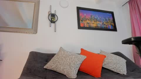 joelandalexa online show from April 2026 09:39:33 PM