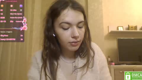 Jennifer online show from April 2026 05:50:01 PM