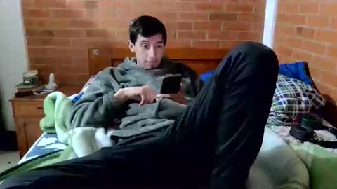 Snapshot of johan70nsexy chatting on April 2026 12:57:01 AM johan70nsexy online show from April 2026 12:57:01 AM