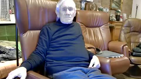 johan7 heet online show from February 2025 06:04:01 PM