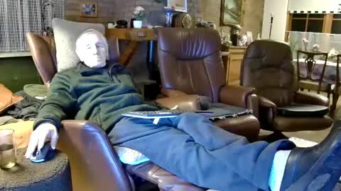 johan7 heet online show from March 2025 08:00:01 PM