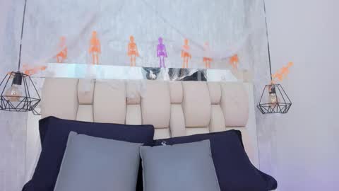 Johan  online show from October 2025 11:40:01 AM