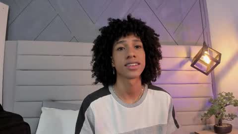 Johan  online show from November 2025 11:32:01 AM