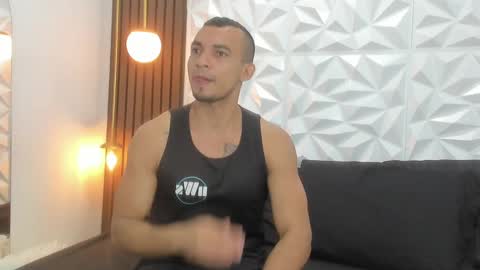 Snapshot of johan_miller1 chatting on October 2025 01:03:02 AM johan online show from October 2025 01:03:02 AM