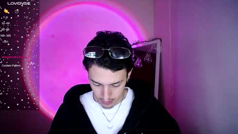 Snapshot of johan_parker222 chatting on February 2026 03:01:02 AM johan_parker222 online show from February 2026 03:01:02 AM