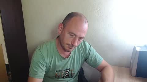 Johan online show from October 2025 12:42:02 PM