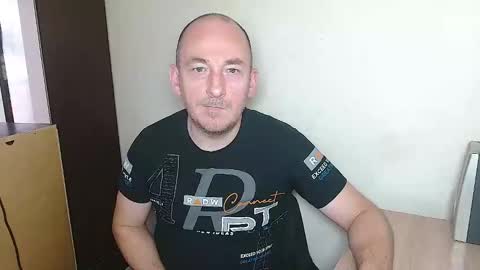 Snapshot of johanbarker chatting on February 2026 11:37:02 AM Johan online show from February 2026 11:37:02 AM