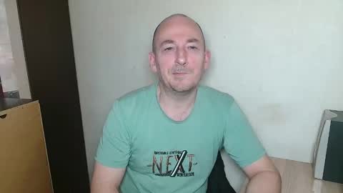 Snapshot of johanbarker chatting on February 2026 12:24:02 PM Johan online show from February 2026 12:24:02 PM