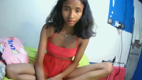 johanne4 online show from October 2025 07:57:02 PM