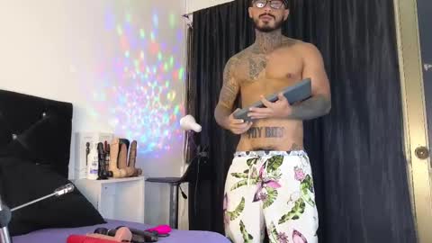 John  online show from February 2025 11:09:02 AM