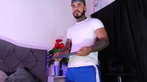 Snapshot of john_and_louis chatting on February 2026 12:05:02 PM John online show from February 2026 12:05:02 PM