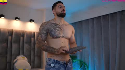 john online show from February 2026 01:15:02 AM