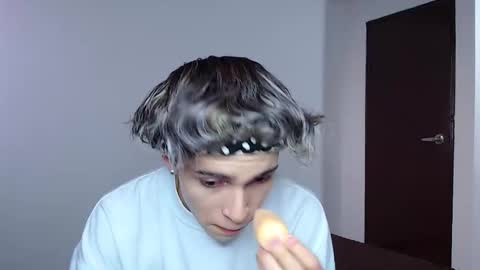 John Vichenso online show from November 2025 10:09:02 PM