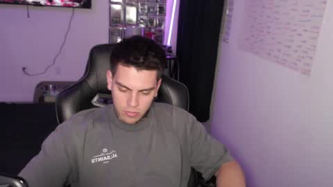 Snapshot of johnafterdark chatting on May 2026 03:58:01 AM JAXX online show from May 2026 03:58:01 AM