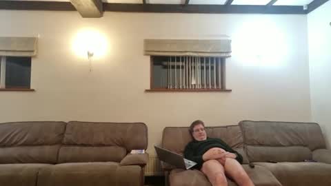 Snapshot of johnathan_stuart33 chatting on April 2026 12:06:01 AM johnathan_stuart33 online show from April 2026 12:06:01 AM
