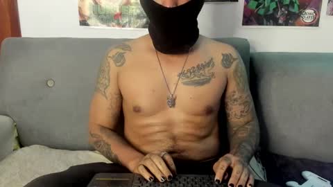 John carrie    Independent  Help me reach my goal 100 likes and 10000 followers  online show from February 2025 06:32:02 AM