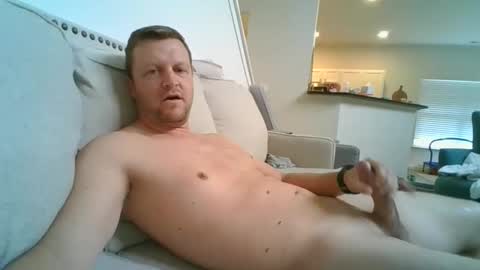 johnd101020 online show from December 2025 04:27:01 PM