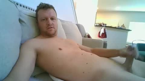 johnd101020 online show from December 2025 04:23:02 PM