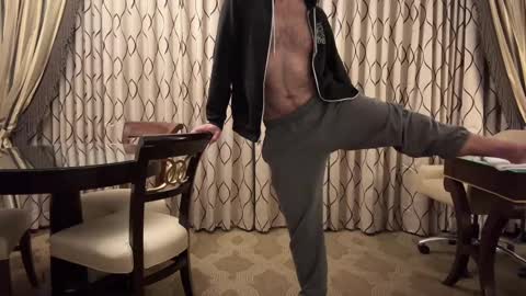 J online show from February 2025 12:52:02 PM