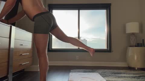 J online show from January 2026 11:40:02 PM