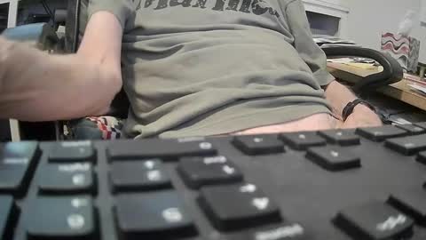 johngp777 online show from September 2025 07:30:02 PM