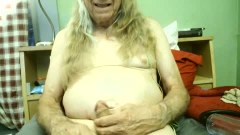 Snapshot of johnnieq1971 chatting on June 2026 01:19:01 AM johnnieq1971 online show from June 2026 01:19:01 AM