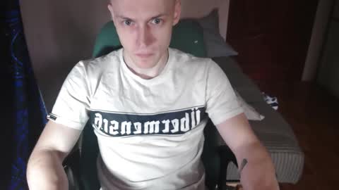 Johnny online show from October 2025 07:49:01 AM