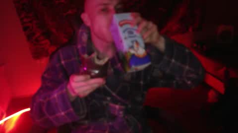 Johnny online show from November 2025 03:51:01 PM