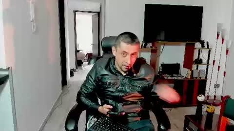 Snapshot of johnny_seens1 chatting on July 2026 06:27:02 PM Johnny online show from July 2026 06:27:02 PM