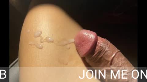 Snapshot of johnnyfun_xxx chatting on February 2025 02:51:01 AM Johnnystrongarms                 online show from February 2025 02:51:01 AM