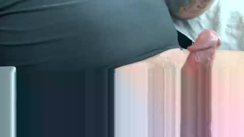 Johnny online show from April 2026 12:52:02 AM