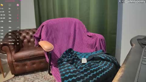 Johnny Ponny online show from December 2025 01:26:01 PM