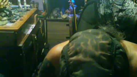 johnnyshung1 online show from November 2025 02:32:01 AM