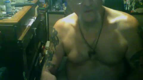 johnnyshung1 online show from November 2025 10:48:02 AM