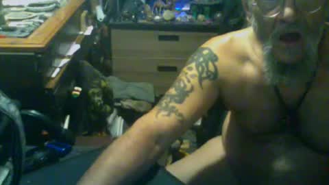 johnnyshung1 online show from December 2025 07:09:01 PM