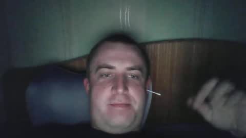 Snapshot of johnoreon chatting on June 2026 06:42:01 PM johnoreon online show from June 2026 06:42:01 PM