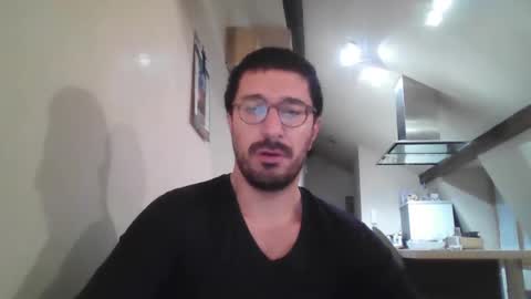 Snapshot of johnparis7575 chatting on December 2024 05:41:02 PM Johnfrench online show from December 2024 05:41:02 PM