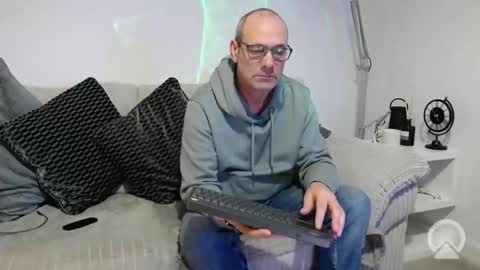 johnpevans online show from March 2026 07:01:02 AM