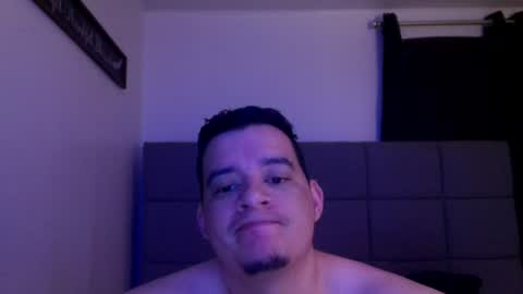Snapshot of johnpyyy chatting on July 2026 05:32:02 AM Shimu online show from July 2026 05:32:02 AM