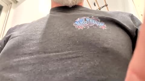 johnsmith401 online show from April 2026 10:32:01 PM