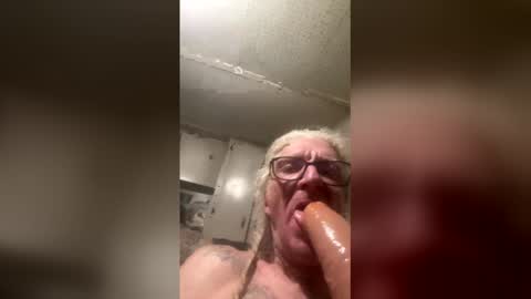 johnturtle247420 online show from February 2026 07:46:01 AM