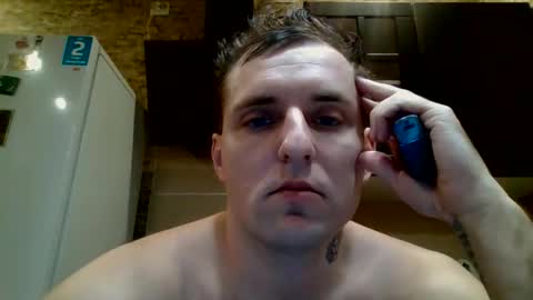 johny27 online show from February 2026 09:55:02 PM