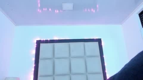 jojobraando online show from January 2026 05:12:02 AM